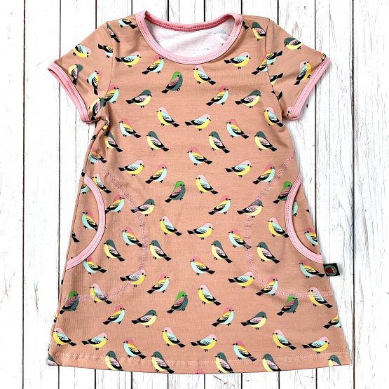 oldalzsebes ruha, tunika – színes madárkák