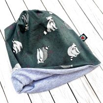 sapka  – mosómedve